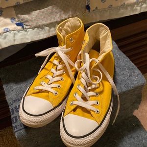 Converse -yellow
